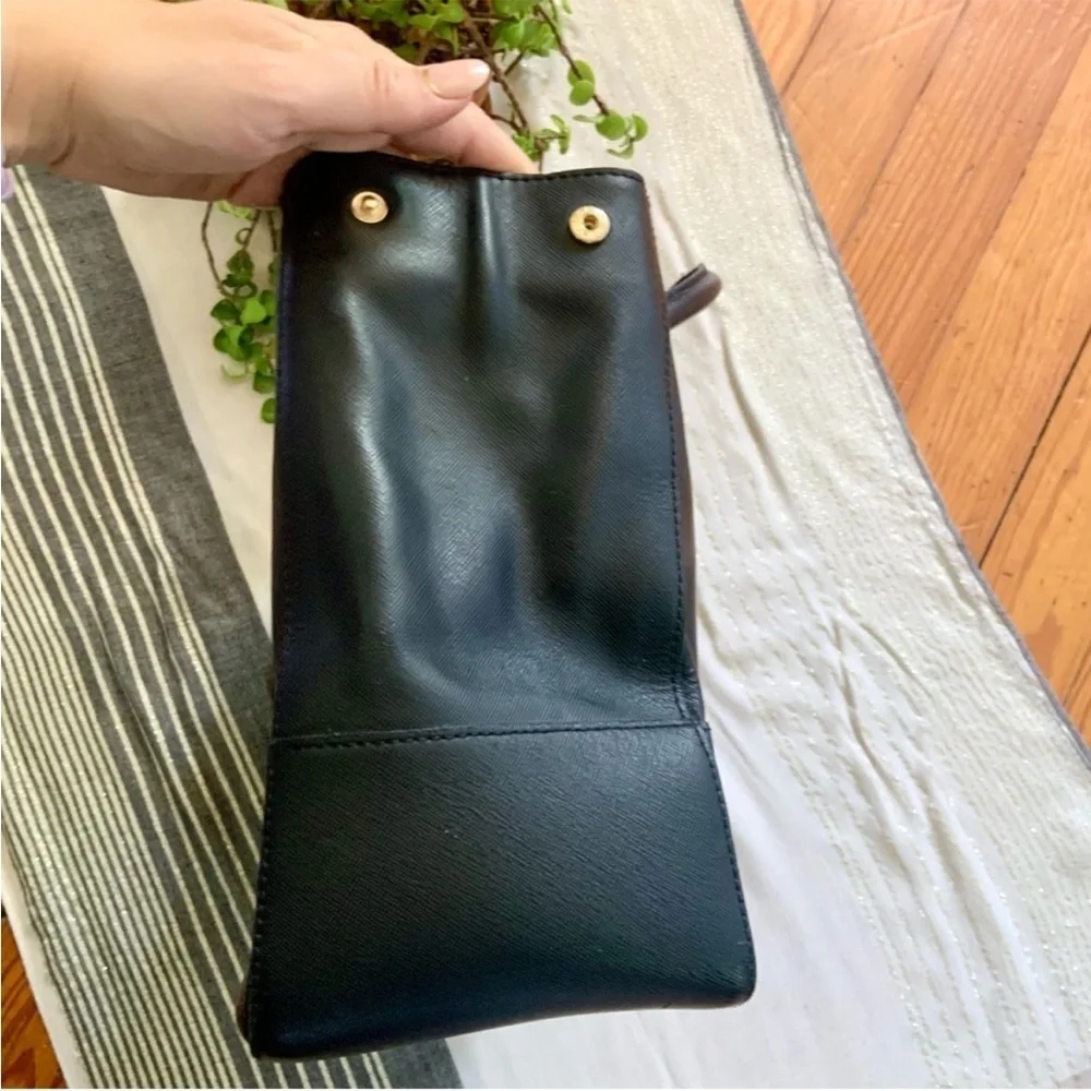 Tory Burch Robinson Double Zipper Black Leather Tote Bag Top Handle & Strap